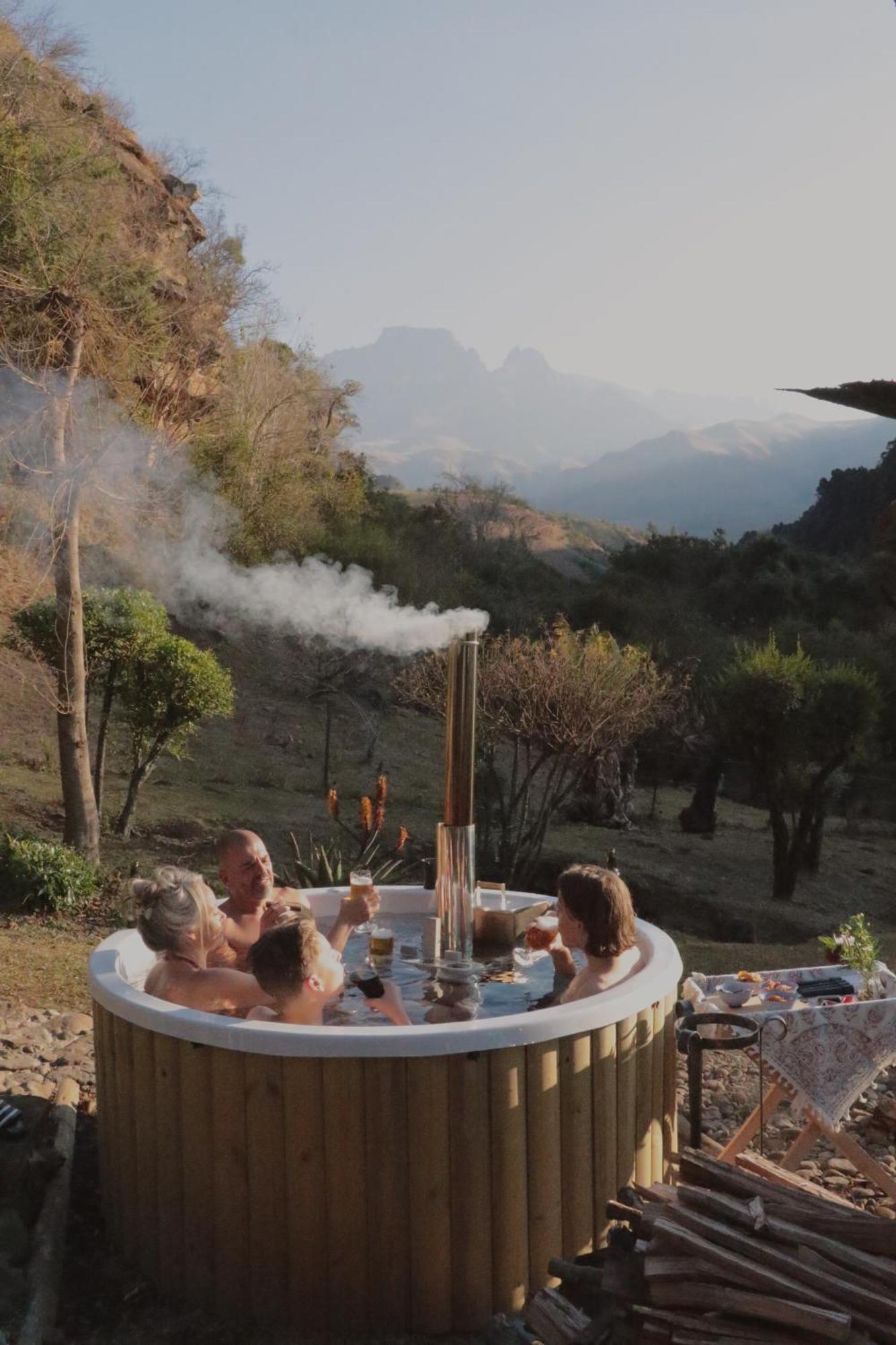 Kukummi Lodge - Formerly Mackaya Bella Country Lodge Champagne Valley Екстер'єр фото